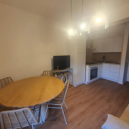 Civico 316 Con Piscina 公寓 *